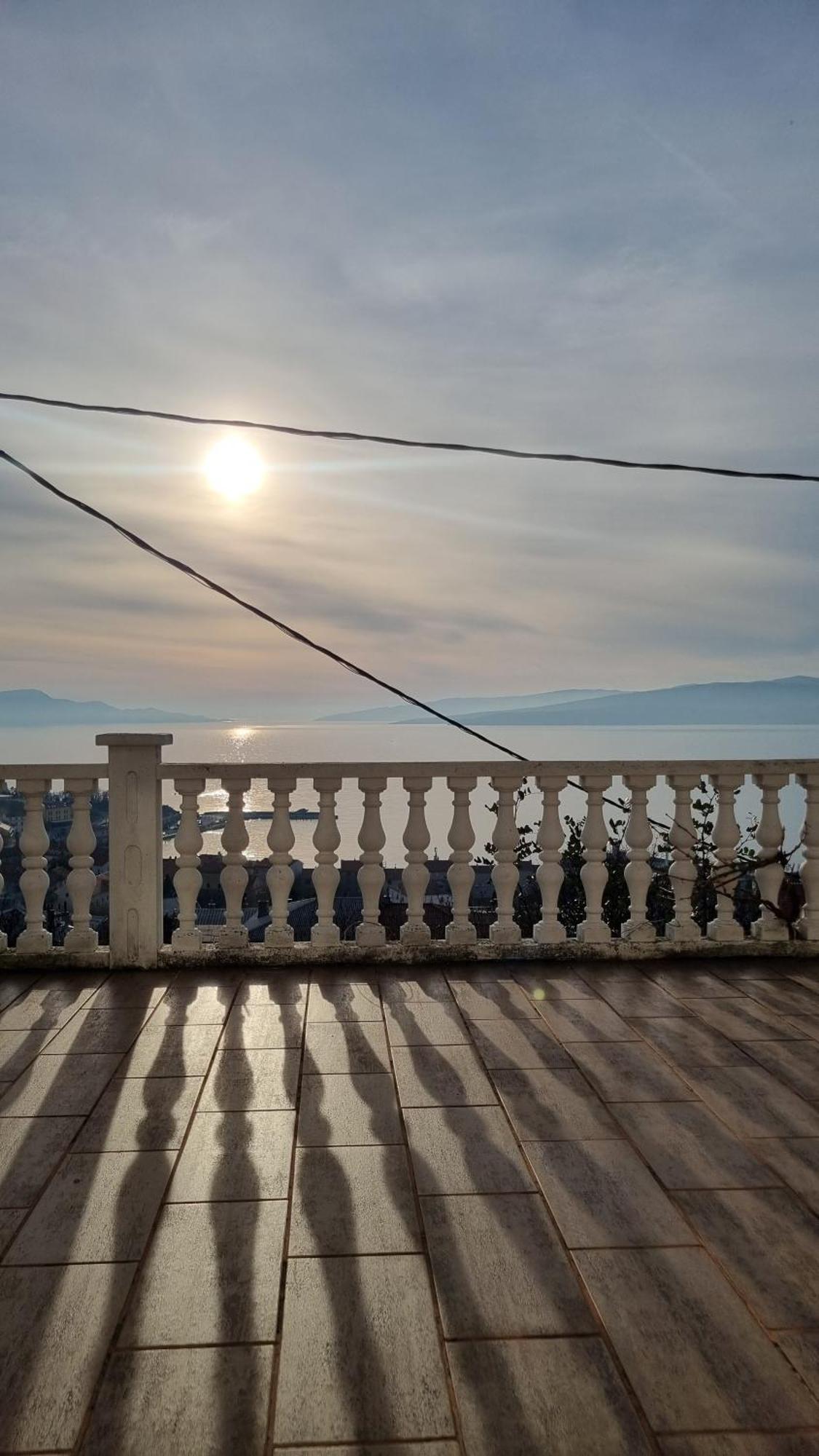 Apartman Pogled Na More Senj  Ngoại thất bức ảnh